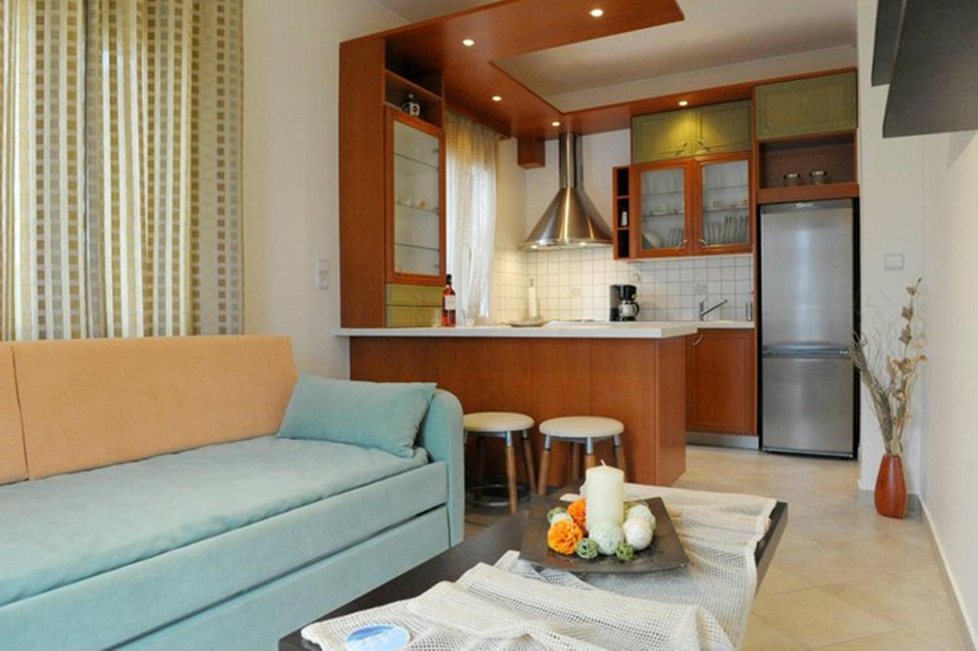 Aerolithos Hotel Adamantas  ภายนอก รูปภาพ
